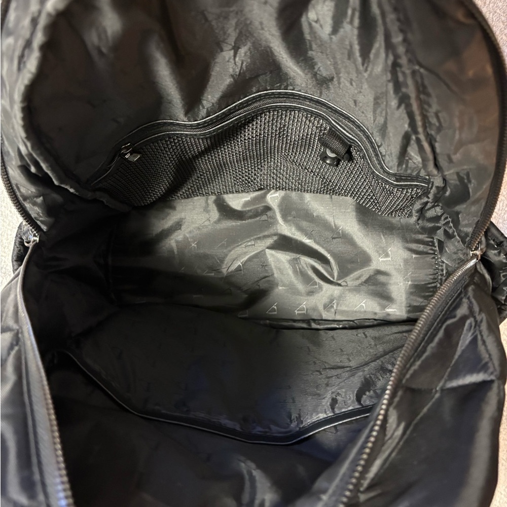 LimeLife by Alcone Black Quilted Backpack Keychain - Picture 6 of 14
